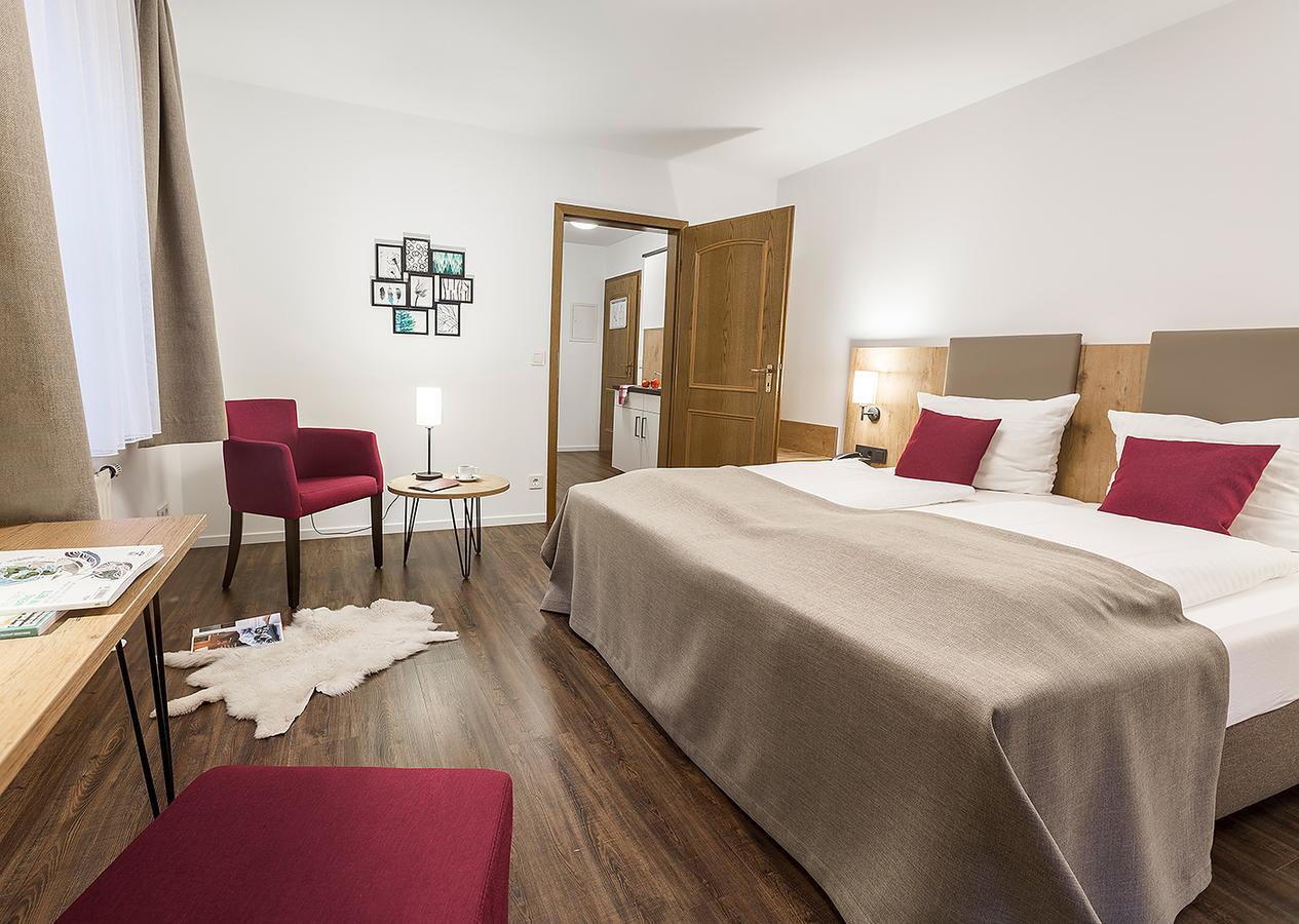 Hotel & Restaurant Lamm Mosbach  Zewnętrze zdjęcie