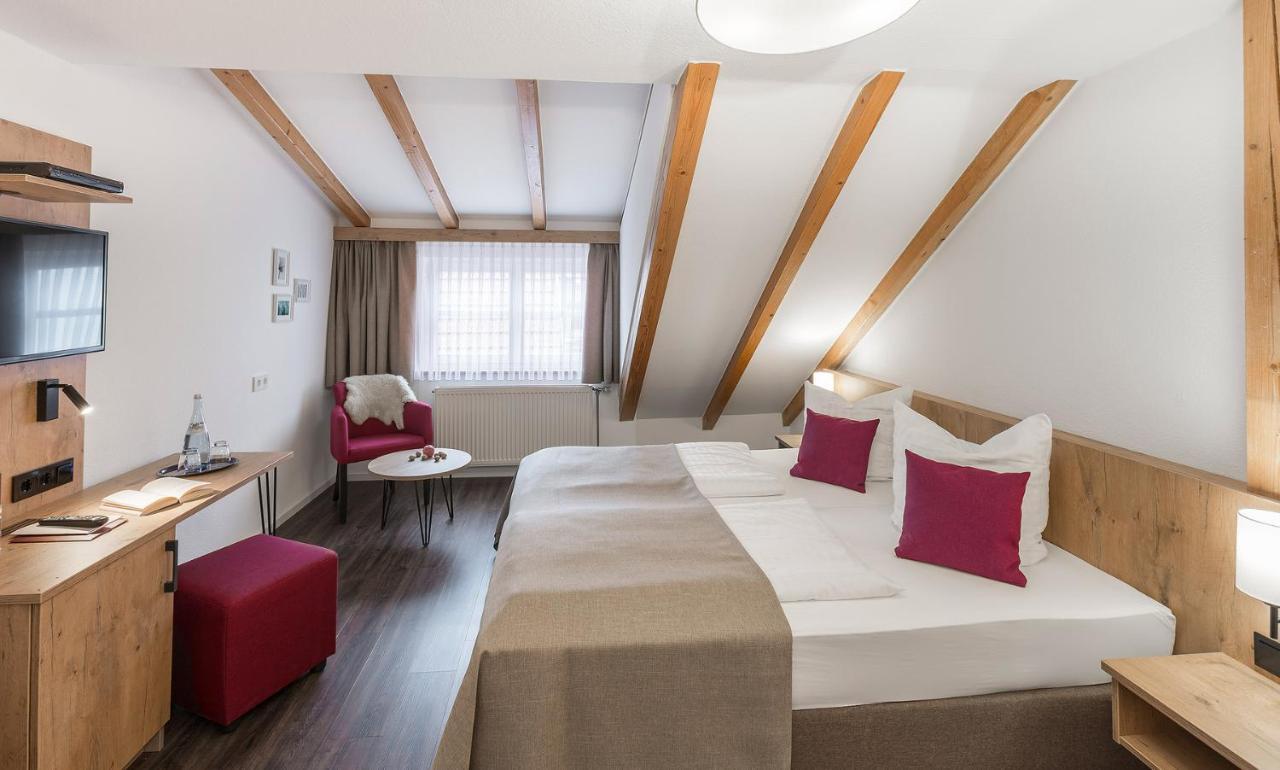 Hotel & Restaurant Lamm Mosbach  Zewnętrze zdjęcie