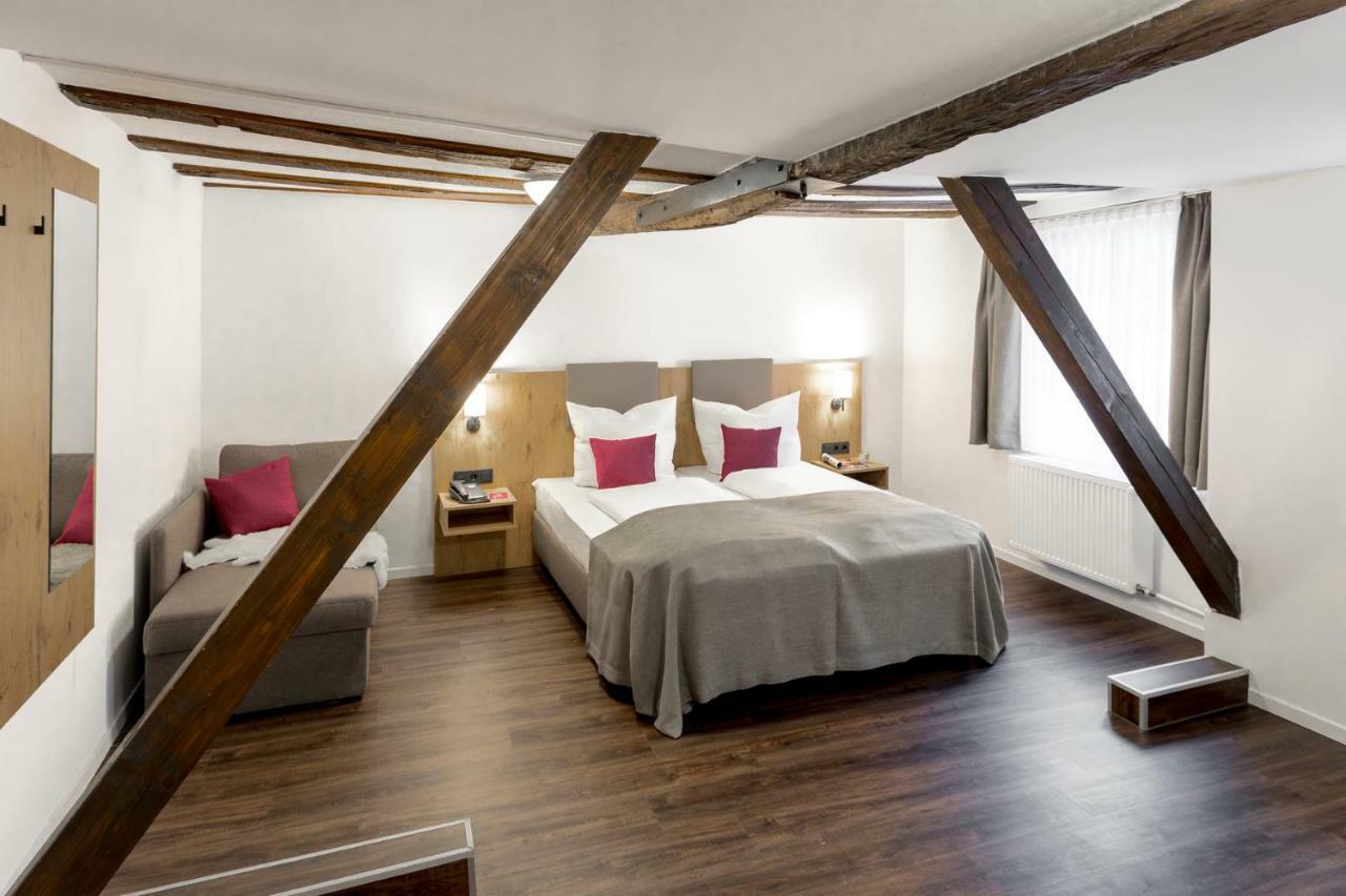 Hotel & Restaurant Lamm Mosbach  Zewnętrze zdjęcie